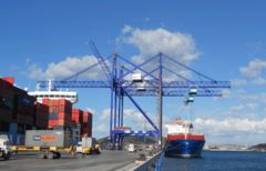 Liebherr Double Boom Cranes in action at Grup TCB's TCEEGE container terminal in Nemrut Bay, Aliaga, Turkey